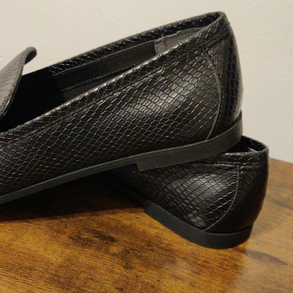 Dolce Vita Black Leather Slip-On Loafers - Picture 6 of 13